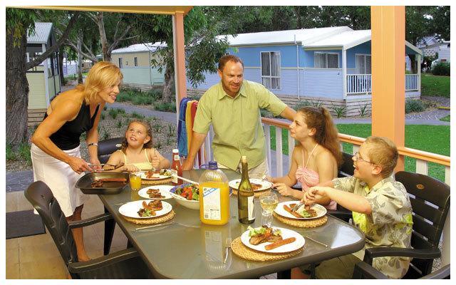Kendalls Beach Holiday Park Киама Экстерьер фото