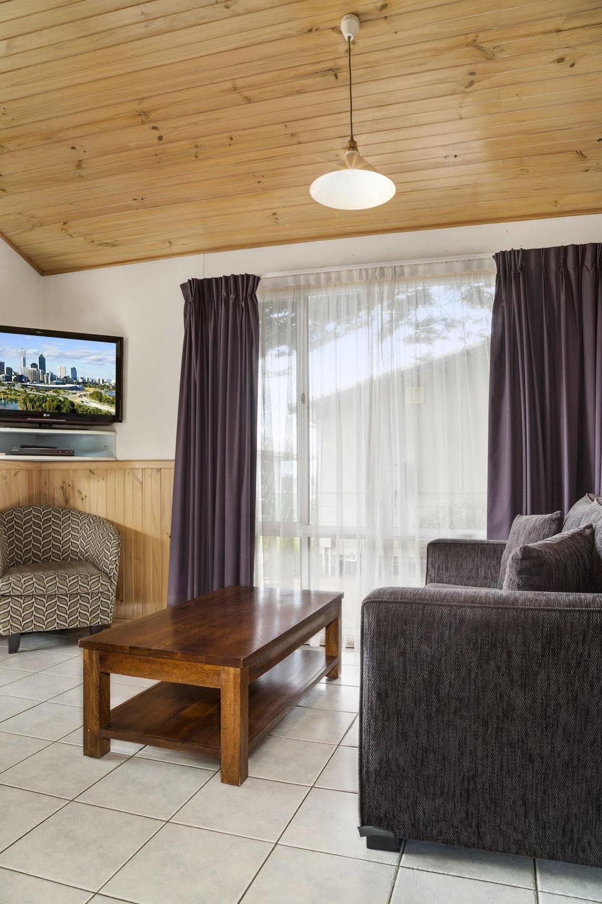 Kendalls Beach Holiday Park Киама Экстерьер фото